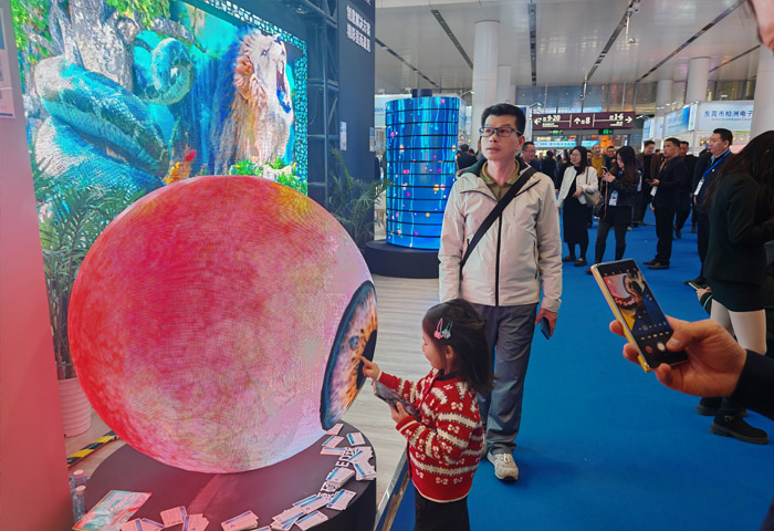 ISLE 2025展 康碩展創(chuàng)意顯示場景應用精彩亮相