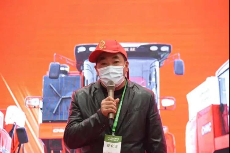 秉承“用戶
”價值理念 鄭州中聯農機用戶俱樂部成立