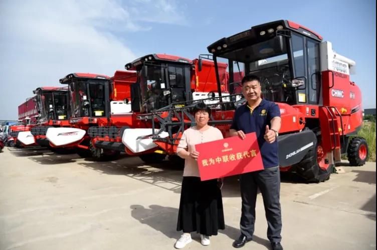 尤美玲:經濟效益高是用戶爭相搶購買中聯收獲花生機的主要原因