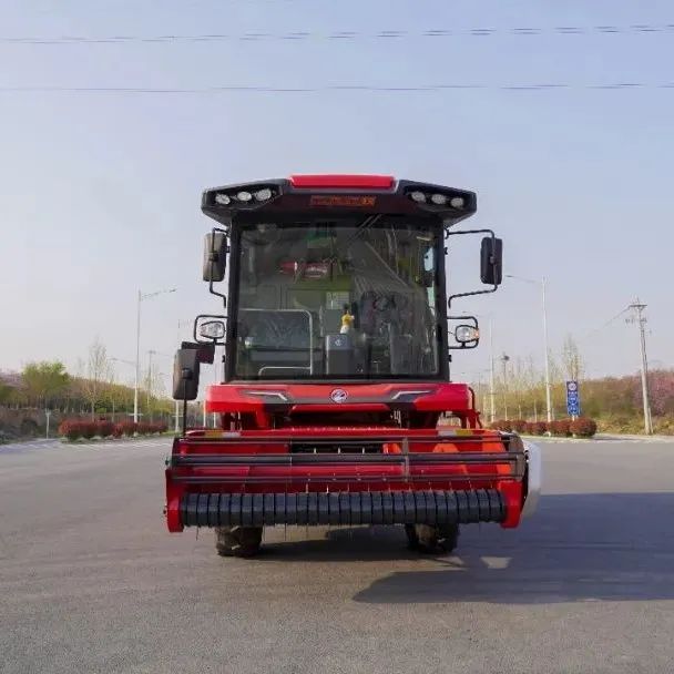 中聯收獲花生機:農機手致富“先鋒”——跨區作業兩千畝 526-2.jpg