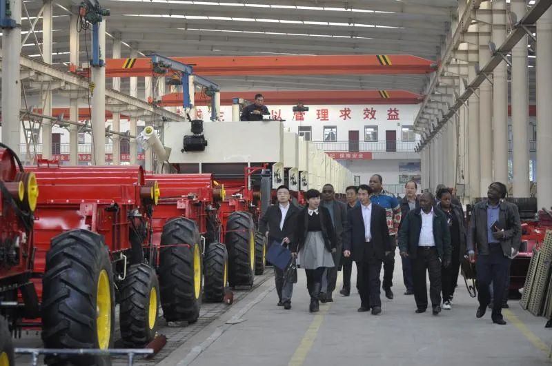 產品質量是企業發展的重要因素——鄭州中聯副總經理陳成鳳 8082.jpg