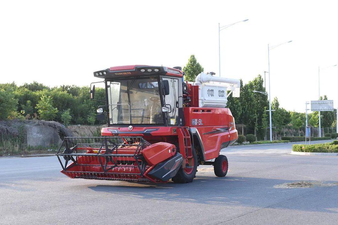 來自保定華師傅的認可:從新疆-7到新疆-9,中聯收獲一直是我中意的品牌 來自保定華師傅的認可:從新疆-7到新疆-9,中聯收獲一直是我中意的品牌(圖5)