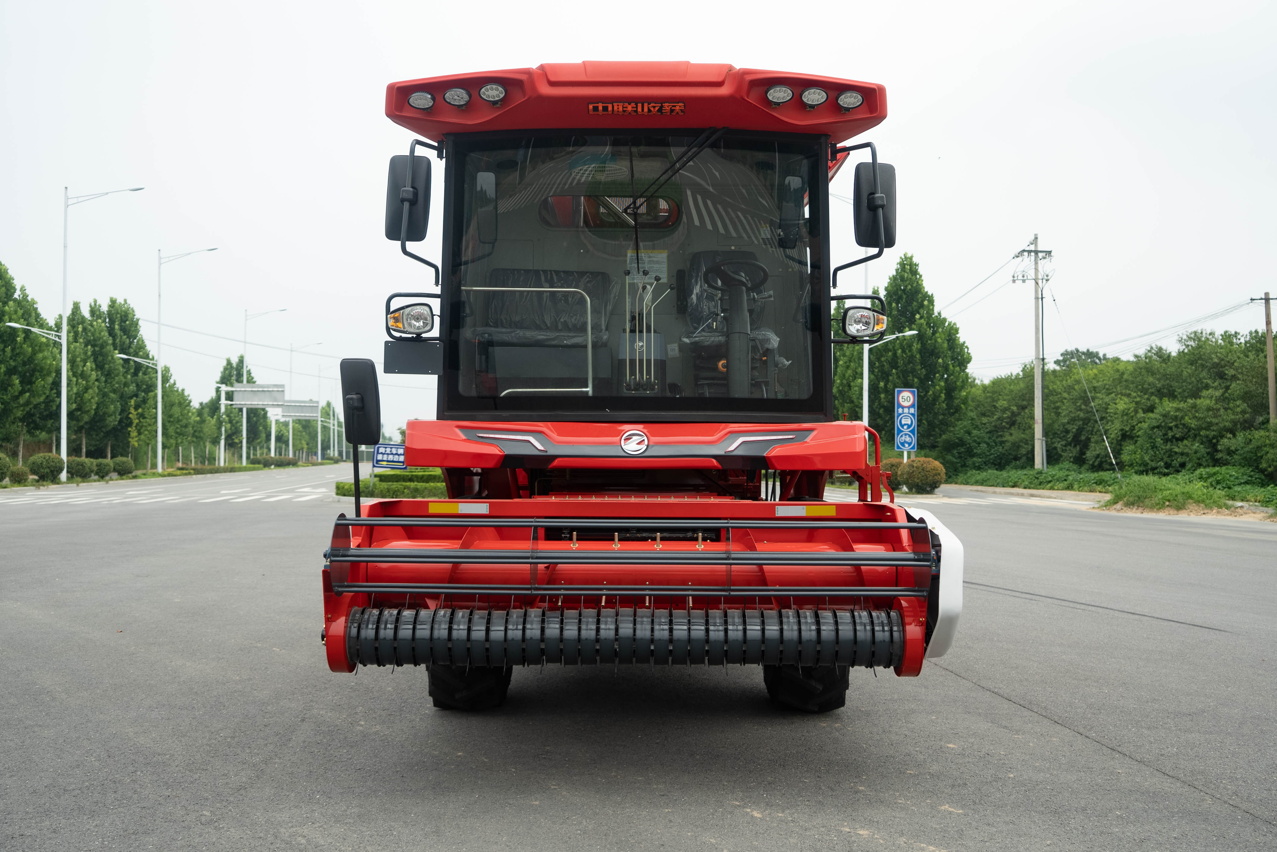 中聯收獲花生收獲機液壓管路注意事項 DSC04488.jpg